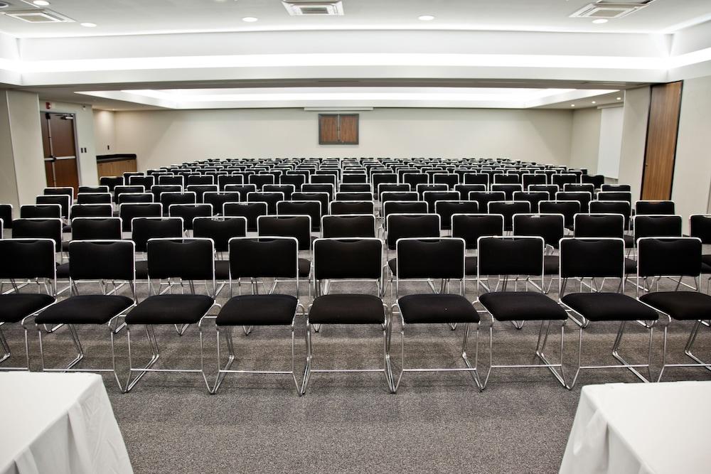 City Express Plus By Marriott Monterrey Nuevo Sur Exterior photo
