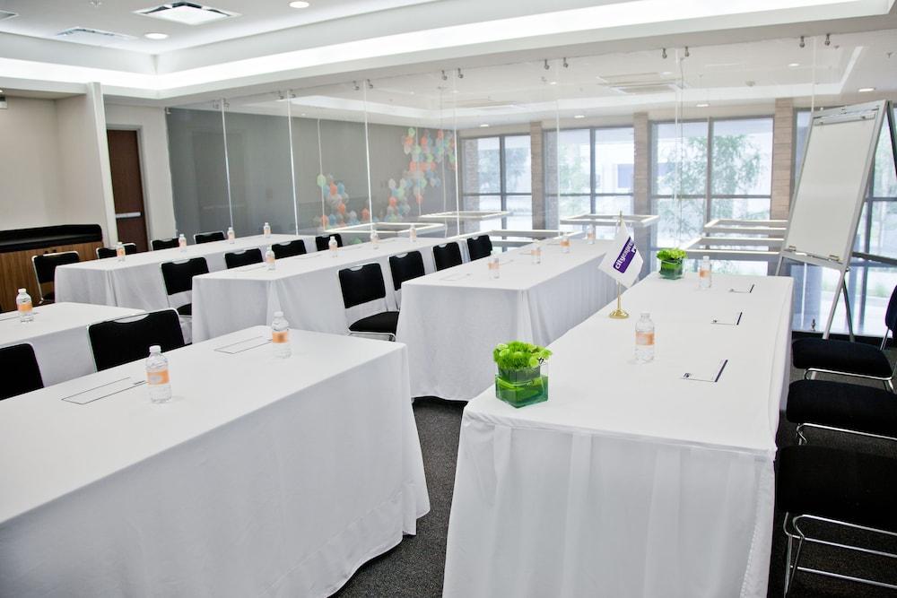 City Express Plus By Marriott Monterrey Nuevo Sur Exterior photo