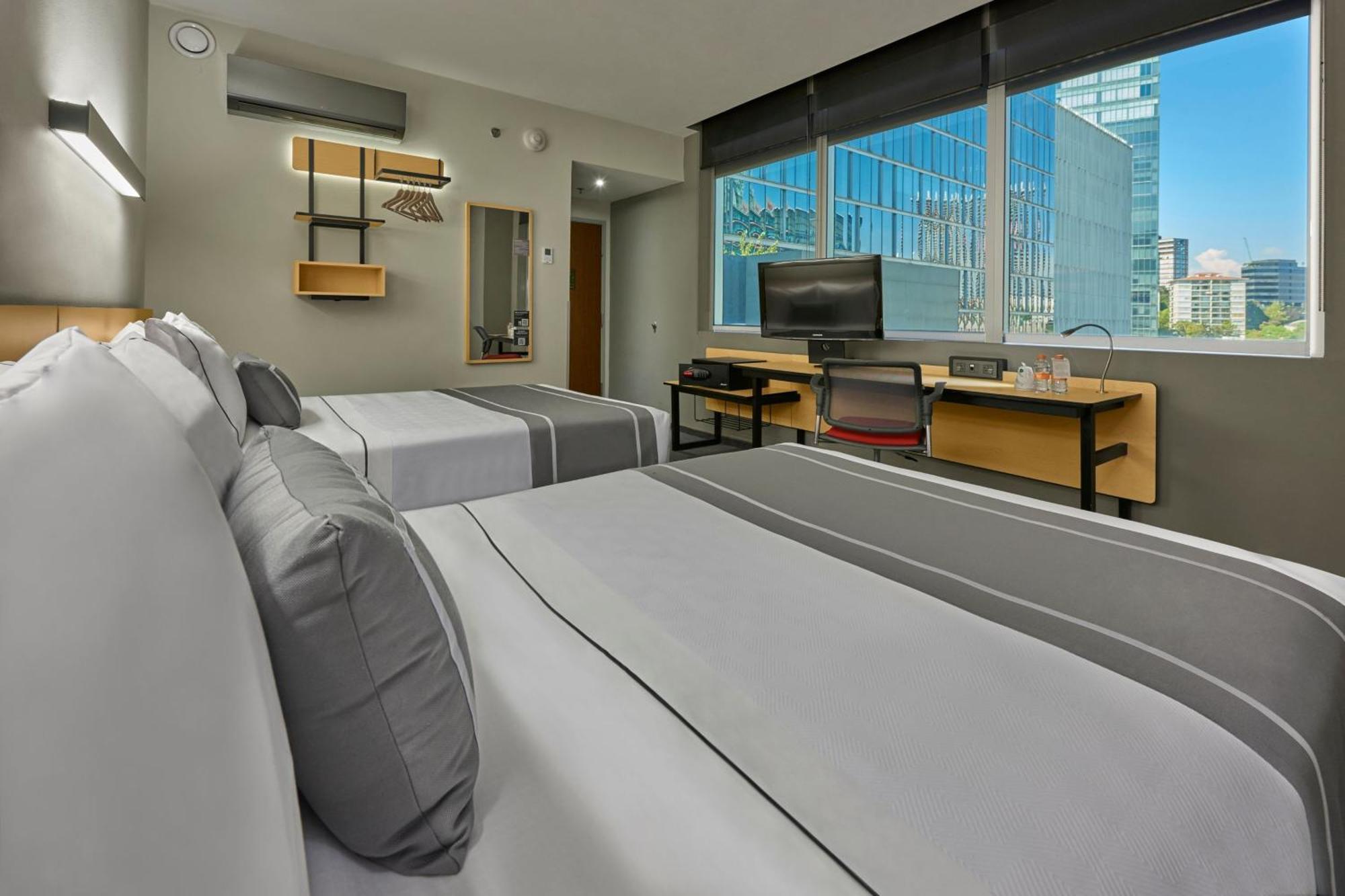 City Express Plus By Marriott Monterrey Nuevo Sur Exterior photo
