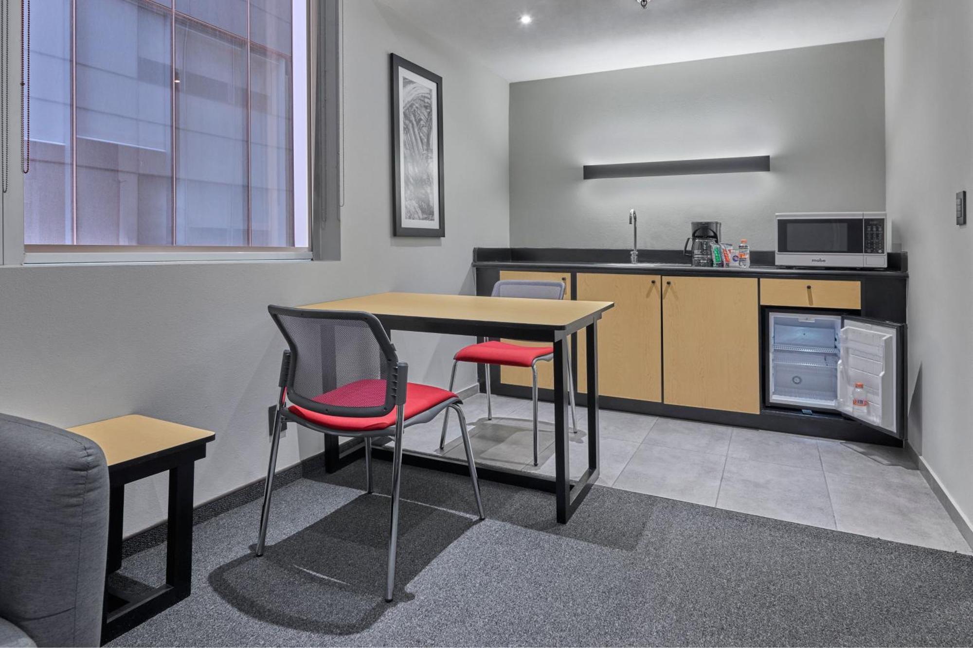 City Express Plus By Marriott Monterrey Nuevo Sur Exterior photo