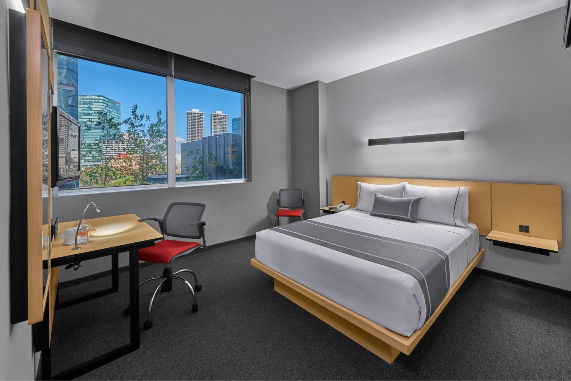 City Express Plus By Marriott Monterrey Nuevo Sur Exterior photo