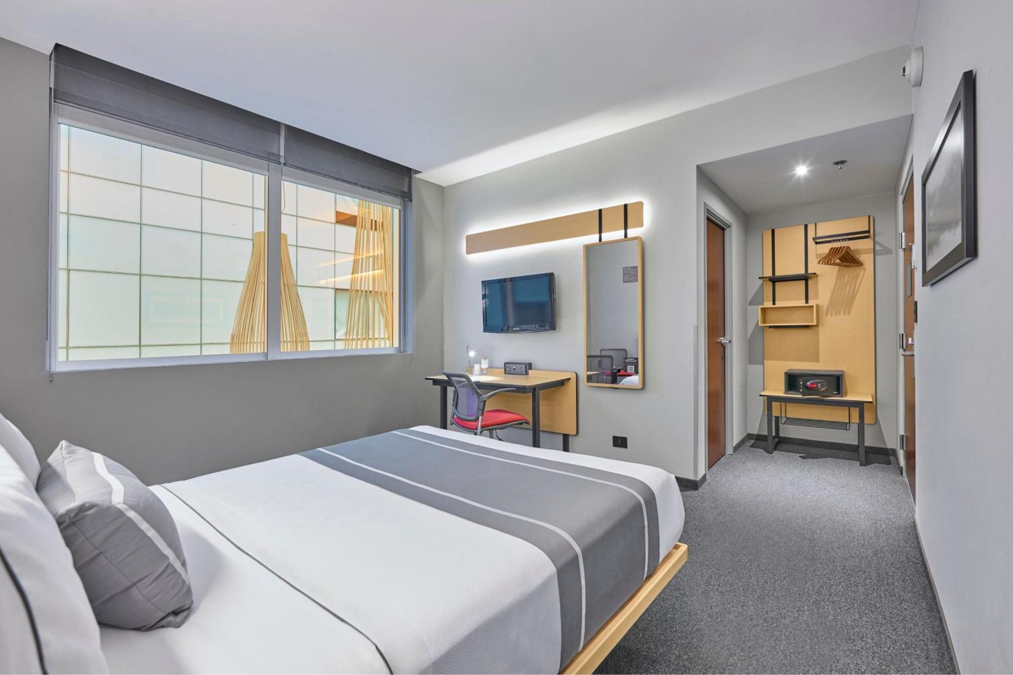 City Express Plus By Marriott Monterrey Nuevo Sur Exterior photo