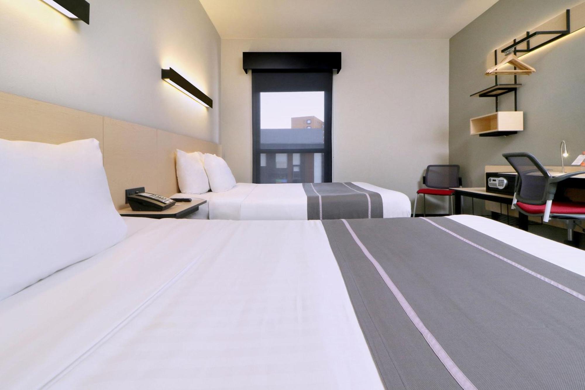 City Express Plus By Marriott Monterrey Nuevo Sur Exterior photo